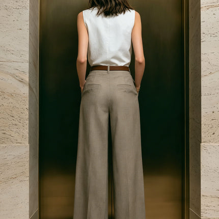 Elegant White Sleeveless Top And Khaki Pants Set
